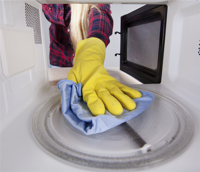 Cleaning Microwave